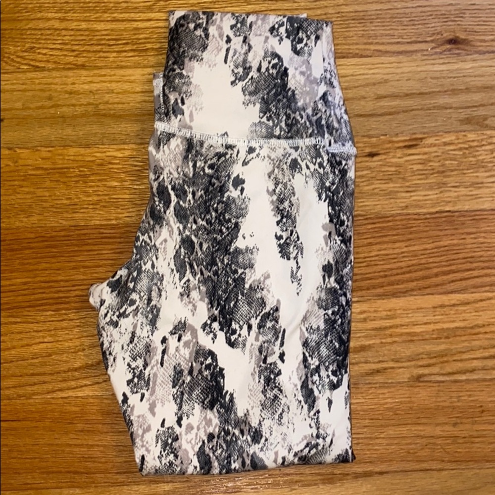 Snake skin leggings